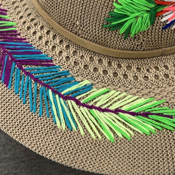 Embroidered Hat - Picture 4 of 6